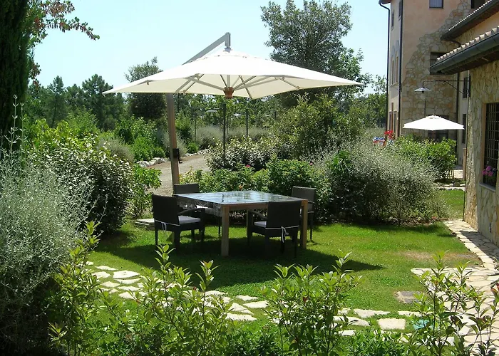 La Casetta Del Borgo Vicino San Gimignano Oasi Con Piscina E Starlink Wifi